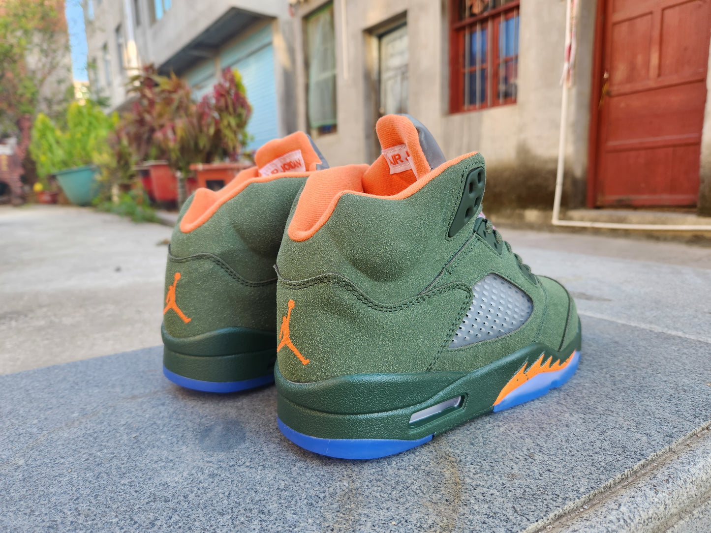 Air Jordan 5 Retro - Olive