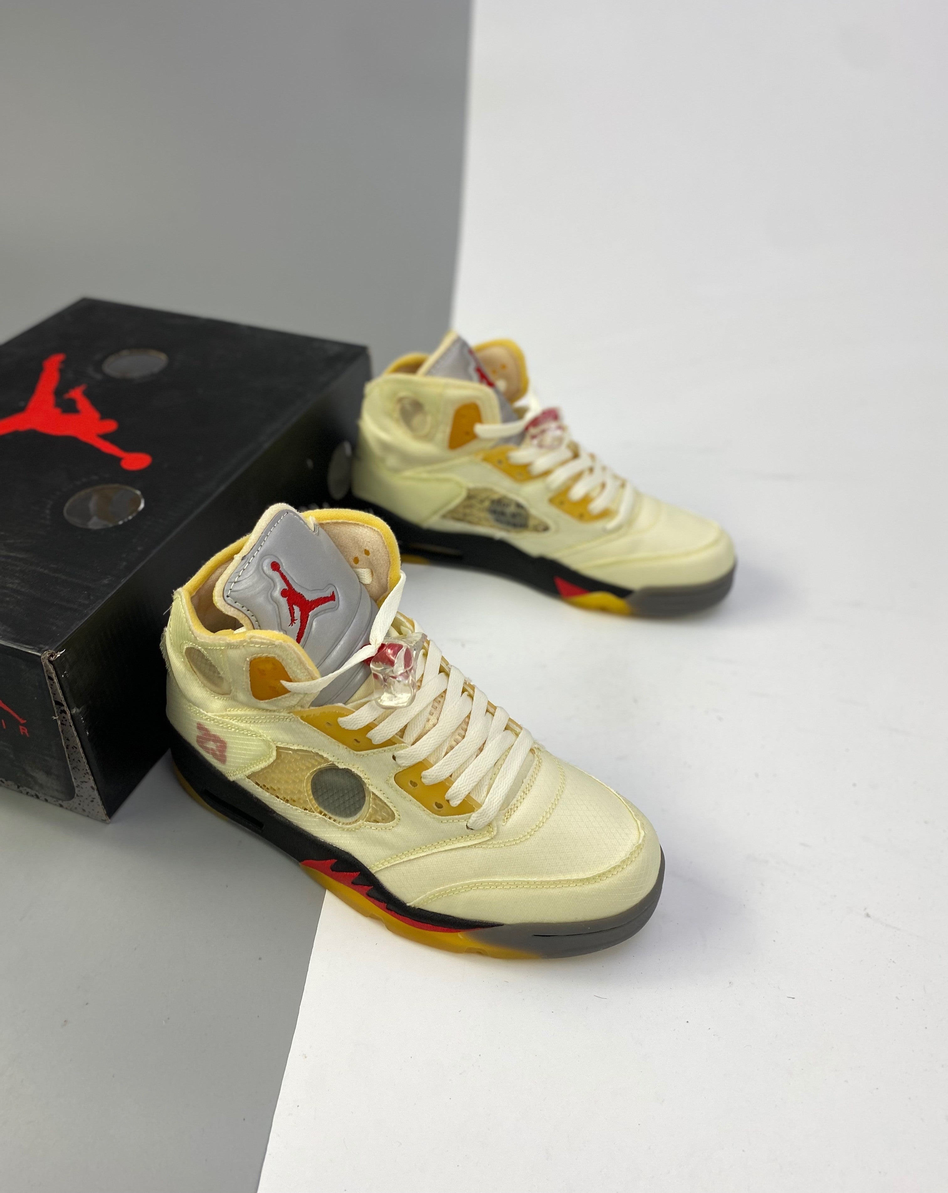 Air Jordan 5 Retro OFF WHITE SP x Sail