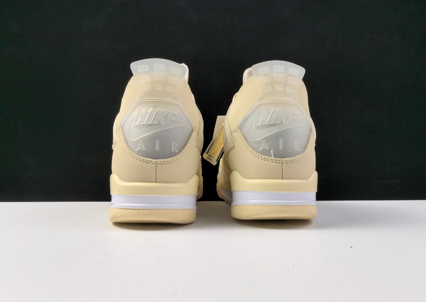 Air Jordan 4 Retro - Cream Sail x OW