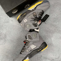 Air Jordan 5 Retro OFF WHITE SP x Muslin