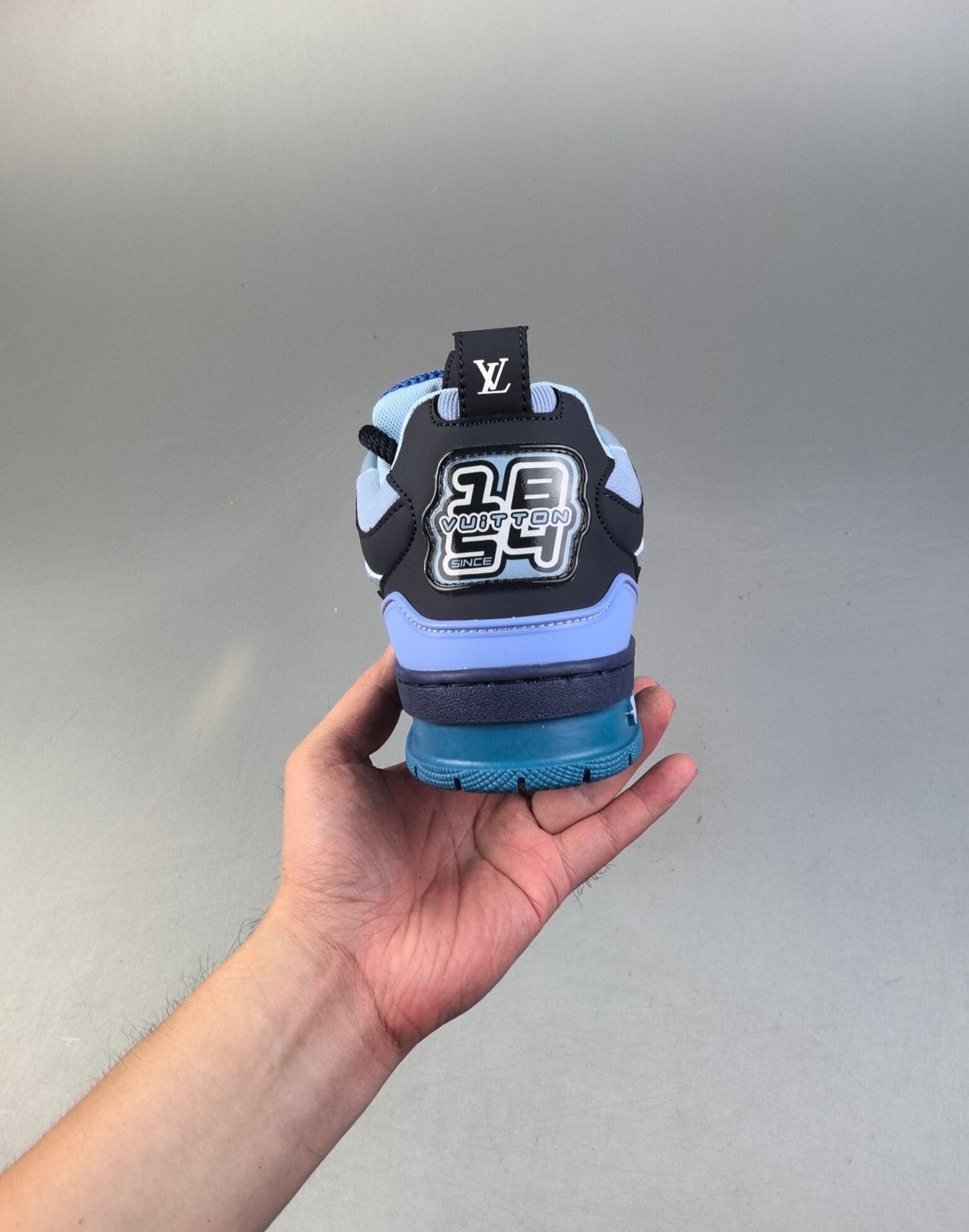 Louis Vuitton Trainer Blue Night