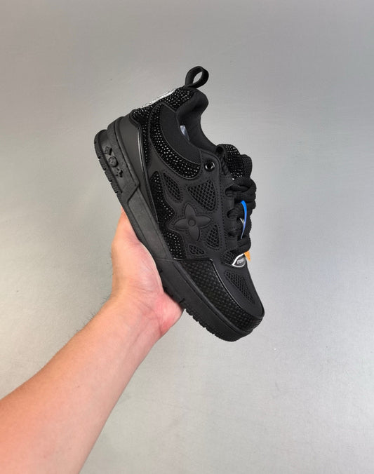 Louis Vuitton Trainer Negras