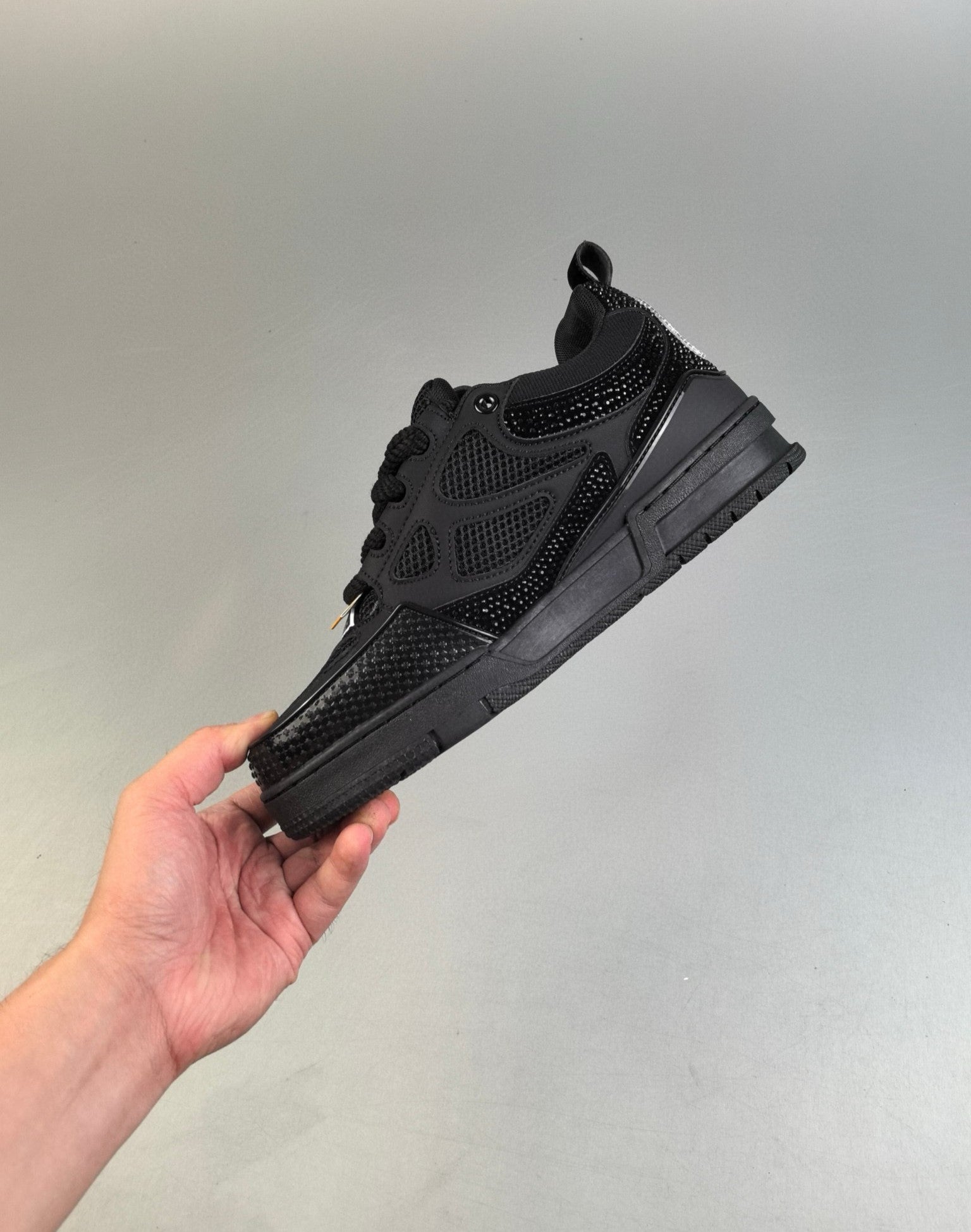 Louis Vuitton Trainer Negras