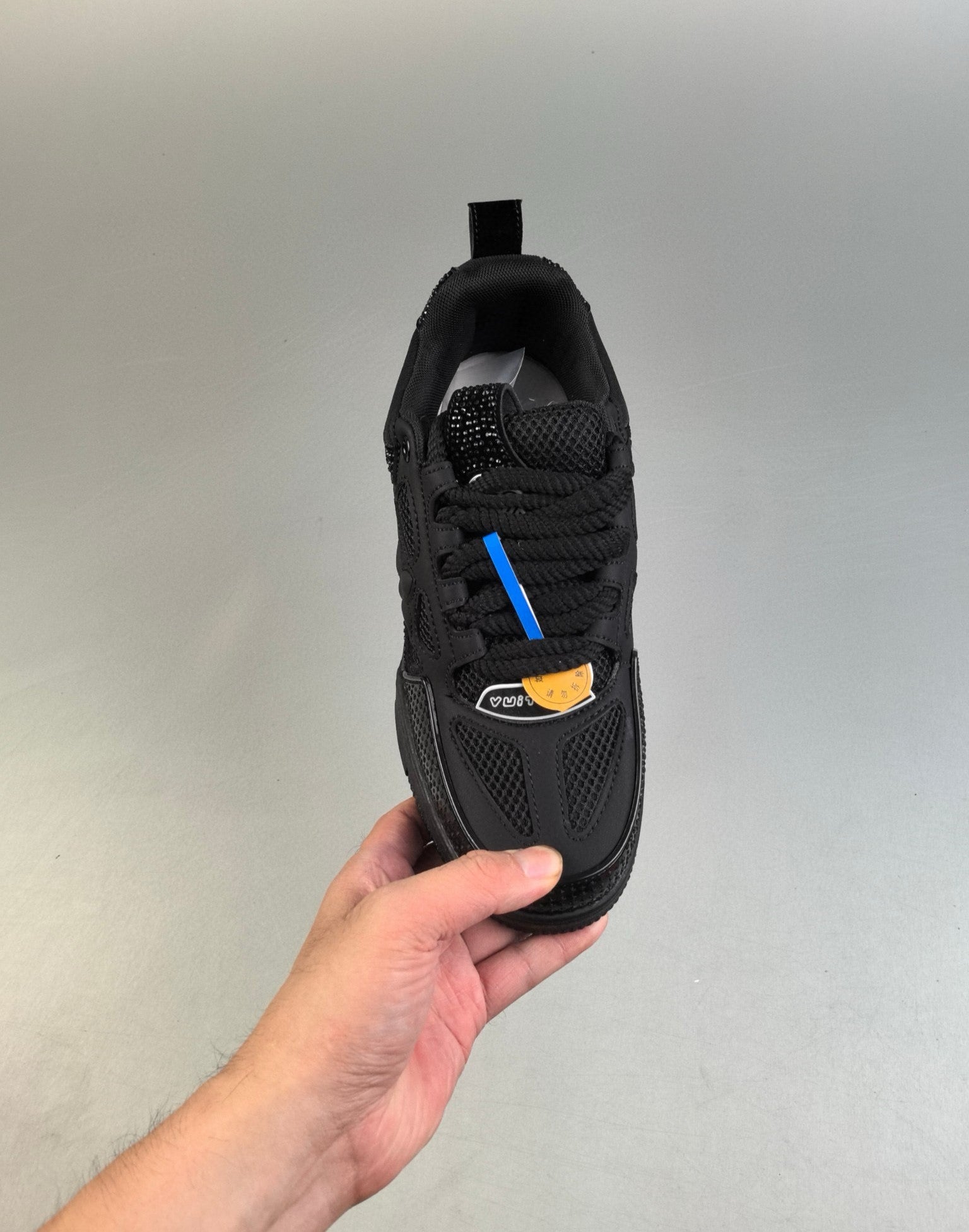 Louis Vuitton Trainer Negras