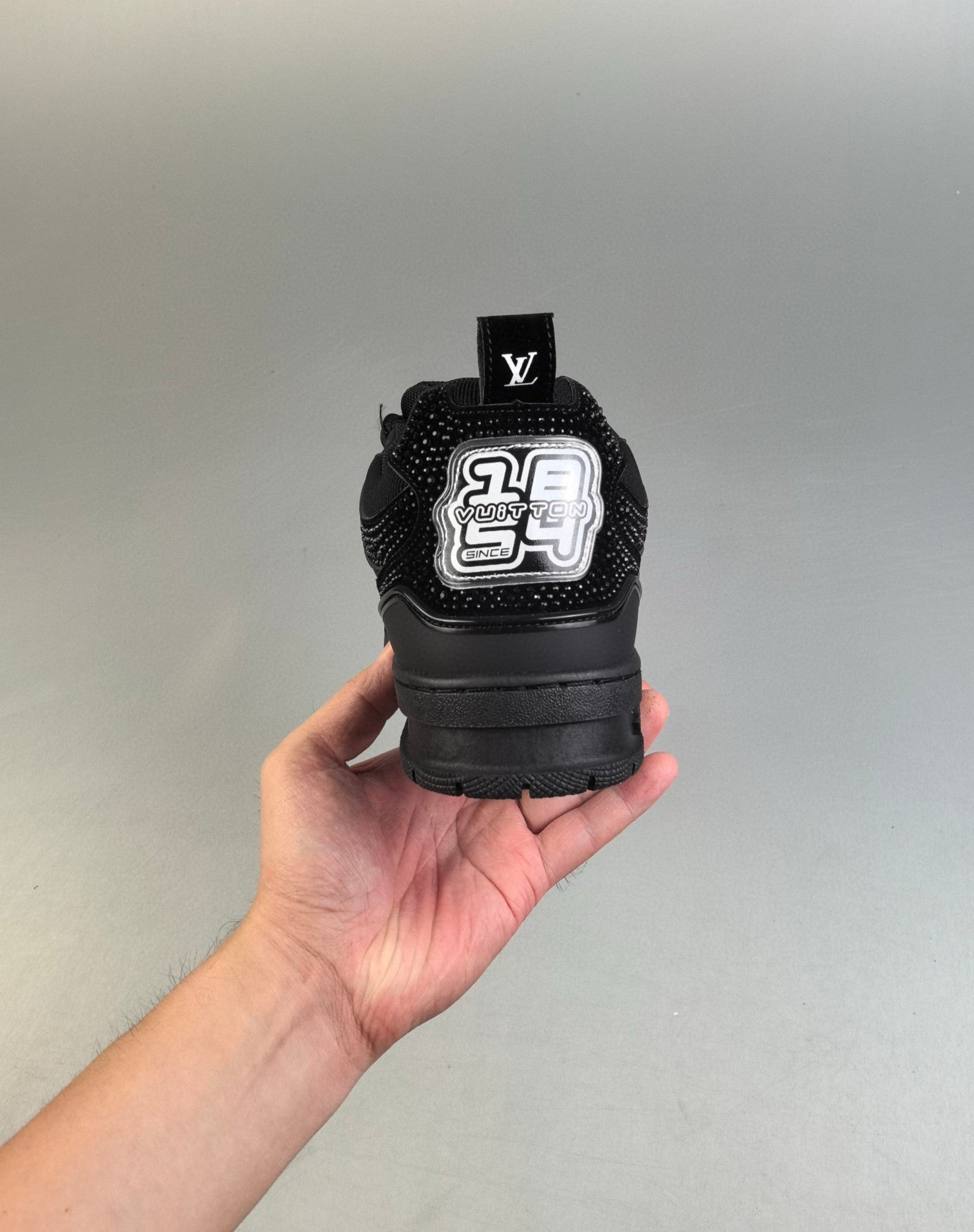 Louis Vuitton Trainer Negras