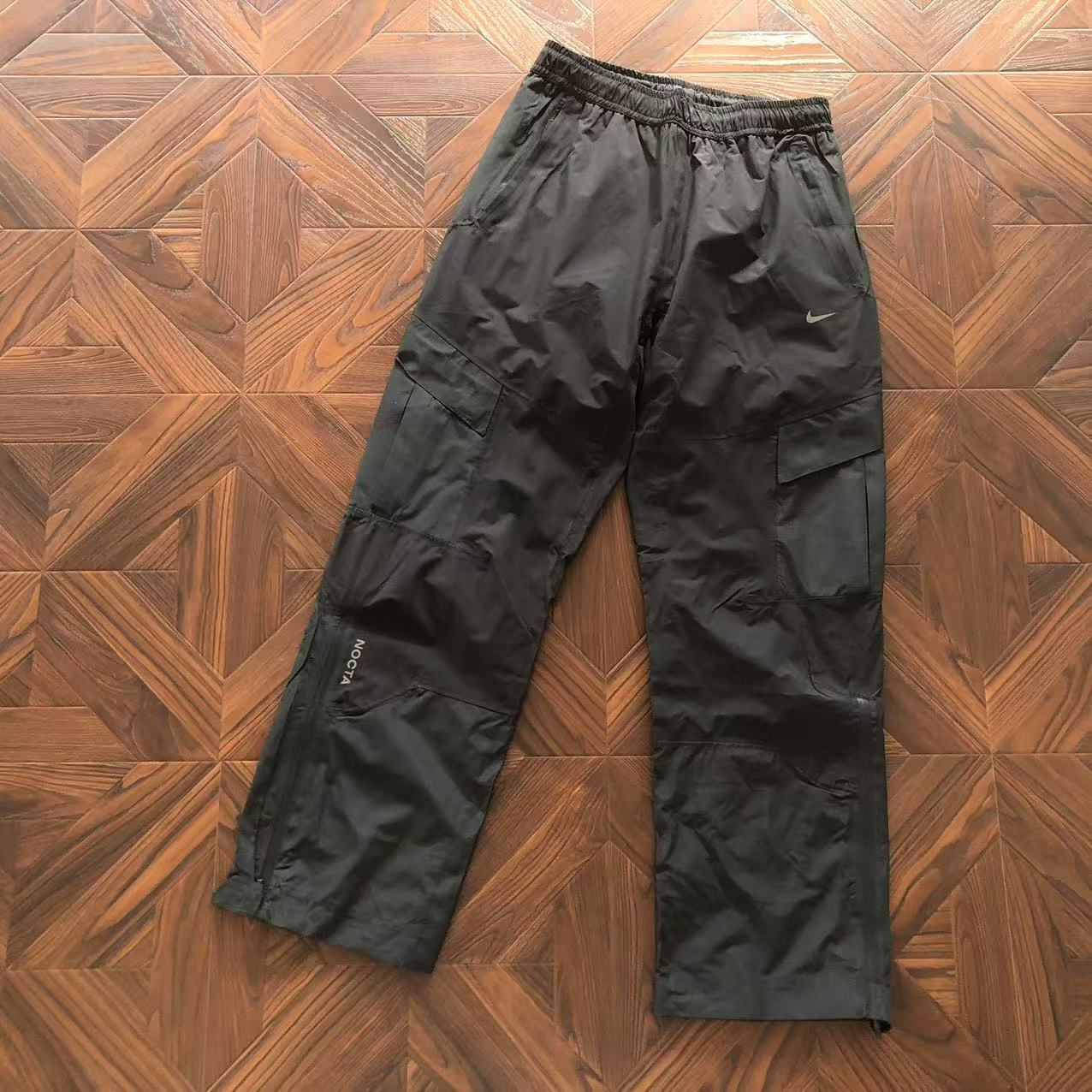 Pantalones Nocta Windbreaker Negros