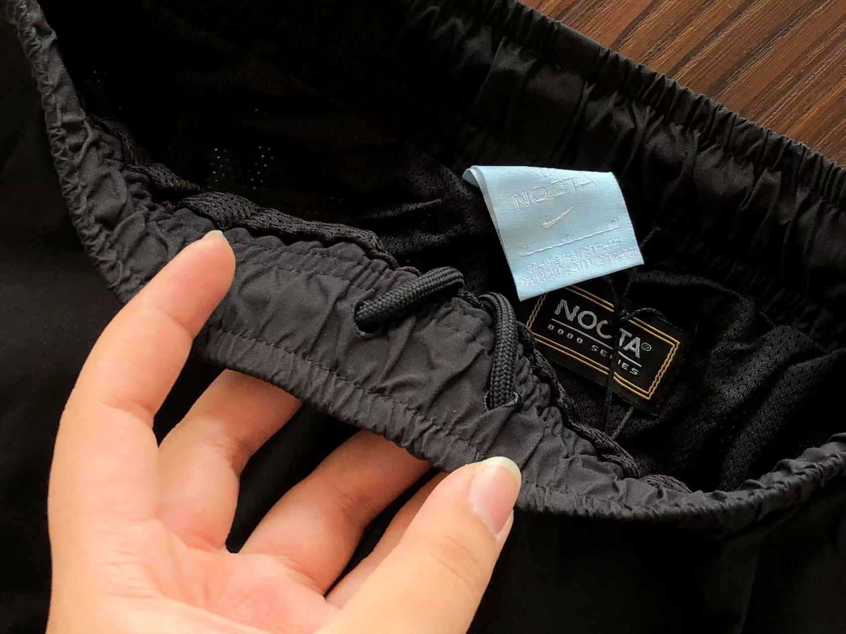 Pantalones Nocta Windbreaker Negros